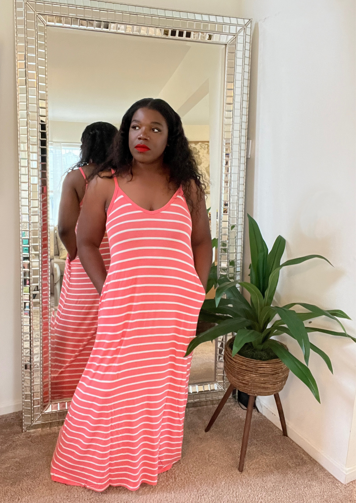 The Destination Maxi ( Coral/Ivory)